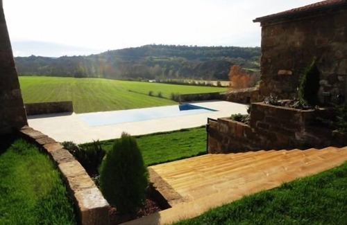 Vilanova de l'Aguda Cottage | Self catering cottage La Torra de Ribelles for 15 people