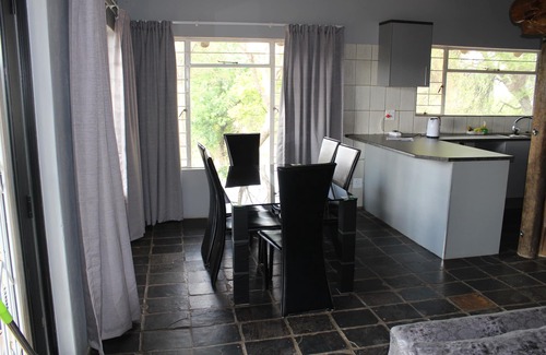 Krugersdorp Apartment | Self-catered Loft Apartment With Pool