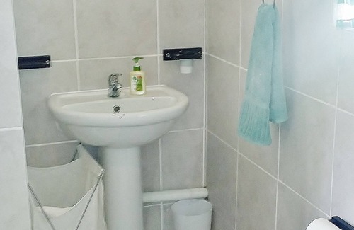 Greater Johannesburg Metropolitan Area Cottage | Self Catering 2 Bed 2 Bath apartment cottage