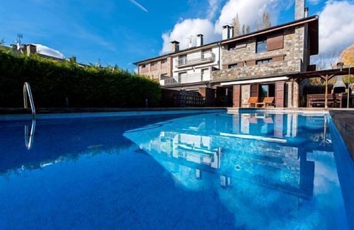 La Seu d'Urgell Cottage | Self catering Can Oscar for 12 people