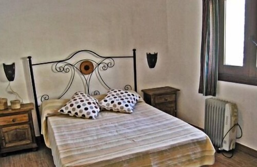 Lanjaron Cottage | Self catering La Encina for 8 people