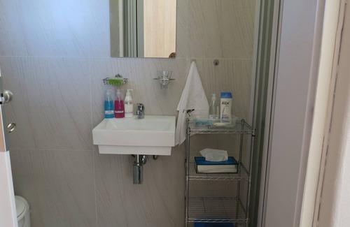 Eversdal Cottage | Self-catering, spacious Bachelors flat, WiFi, DSTV, garden-patio, secure parking