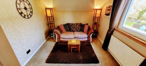 Balmacara Apartment | Self catering upper floor flat at Woodend house