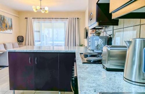 Nelspruit Apartment | Self checkin - Modern Haven 2 Bedroom 43
