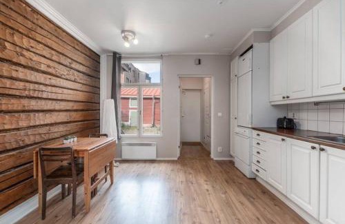 Vaasa Apartment | SELF-SERVICE apt 10 min from bus-&railway station, free bikes!