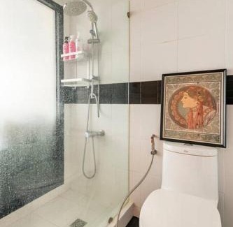 Nana Apartment | SelfCheckIn Omni Tower Sukhumvit4 NaNa Asoke BTS MRT Hispeed WiFi Pool&Gym