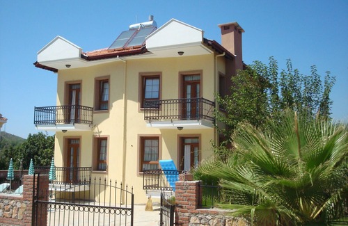Yesiluzumlu House | Selin Villa. Private Swimming Pool. 4 double bedrooms