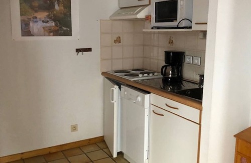 Cauterets Cottage | Semi-detached cottage