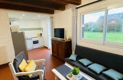 Plouescat Cottage | Semi-detached cottage (Tyjean) 5 persons