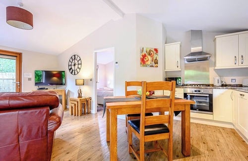 Allithwaite Ski Chalet | Semi-detached deluxe lodge offering the perfect romantic retreat.