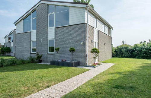 Kamperland House | Semi-detached house near Noord-Beveland Beach