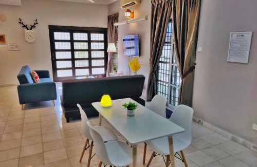Kampung Sungai Nibong House | Semi-Detached, Up to 24 Pax, 3200sqft, 4 Bedrooms, 3 Bathrooms, 4 Car Parks by Star Home