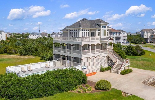 Wind Over Waves House | Semi-Soundfront Dog Friendly w/Pool, Hot Tub, Game Room, Community Boat Ramp