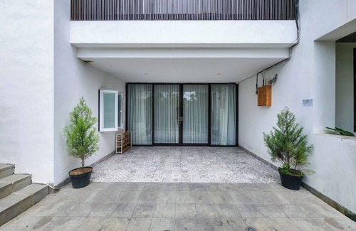 Kerobokan Apartment | Seminyak Getaway – Comfortable 1BR Studio