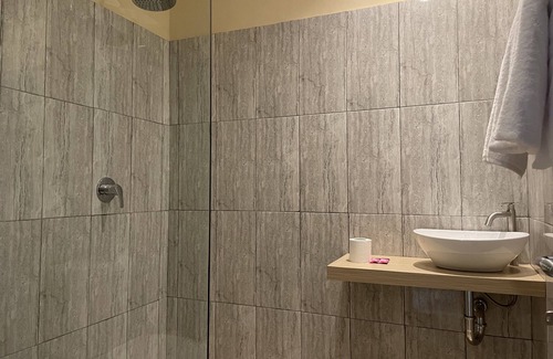Central Seminyak Hotel | Seminyak Point Guest House