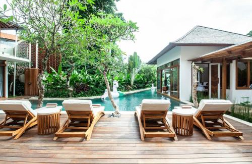Petitenget Villa | Seminyak Villa Paya paya Luxury near beach-Potato Head