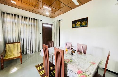 Pelena House | Senaya Villa