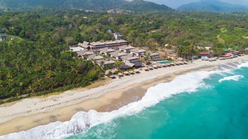 Mata de Platano Hotel | Senda Kokkos Beach