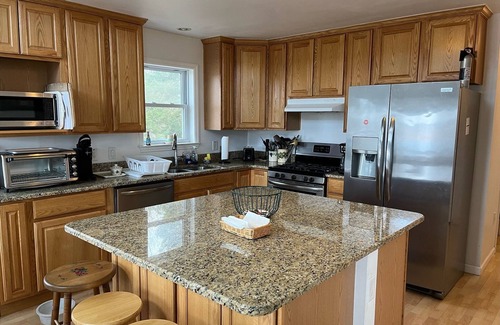 Valois Ski Chalet | Seneca Lake spacious 5-bedroom chalet. A FEW FALL WEEKENDS STILL AVAILABLE!