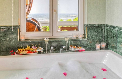 Ahlbeck Hotel | Senior Suite with Sea View - SEETELHOTEL Ahlbecker Hof