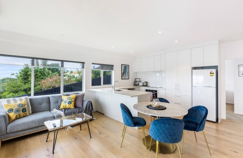 Northcote Apartment | Sensational North Shore Retreat -Netflix