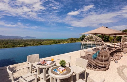 Choeng Thale Villa | Sensational Layan Beach 7 Bedroom Villa