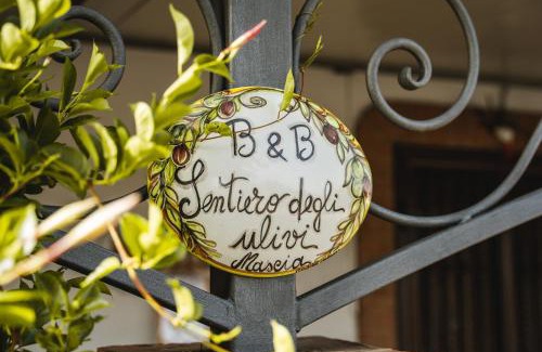 Caiazzo Bed & Breakfast | Sentiero Degli Ulivi Mascia