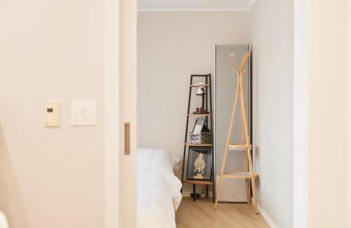 Gongdeok-dong Apartment | Seodam Stay - 8 Min Walk from Seoul Station Well-Connected #Hongdae #DDP