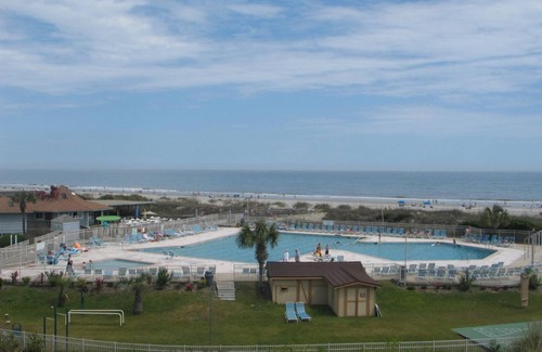 Folly Field Villa | SEP 29-OCT 11&17-:OCEANVIEW 50yd to beach, 3RD FL/Southbalcony LG Shower 2POOLS