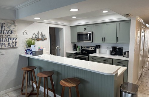 New Smyrna Beach Condo | Sep/Oct Discounts Available -SPECTACULAR OCEANFRONT, 3-Separate Private Bedrooms