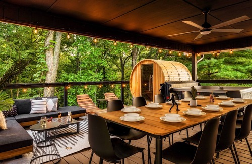 Fairview House | Sep Specials w/Great Views! Heated Pool! Sauna!