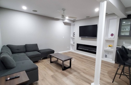 Fort Gary House | Separate Entrance Basement Suite