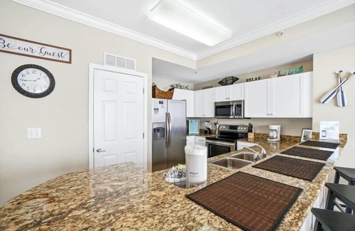 Panama City Beach Resort | Sept 29 - Oct 4th special! Lower 7th floor! Book now!