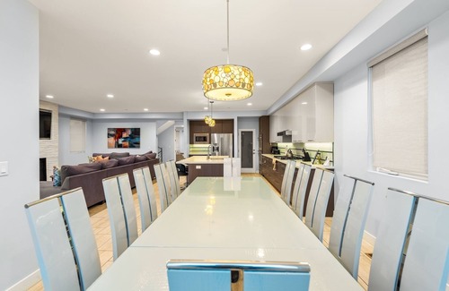 Hollywood House | Sept Savings Steps To Sand, Ocean Views W/2 Patios