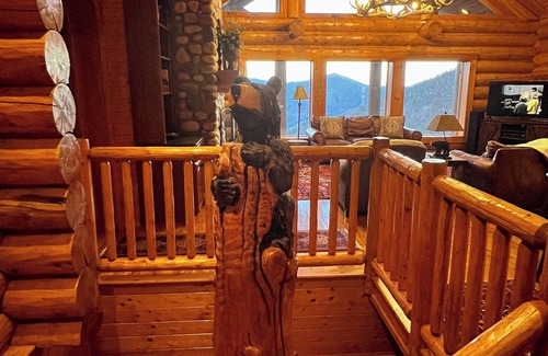 Buck Mountain Cabin | Sept Skies, Mtn Views - Your High-Country Escape Awaits @ Picture Perfect