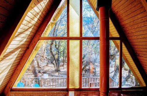 Camp Nelson House | Sequoia A Frame W/Spa, River, Hiking, Pets