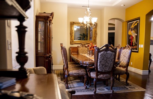 Visalia House | Sequoia Haven-relax in hot tub after amazing hikes in the park!! Recent Discount