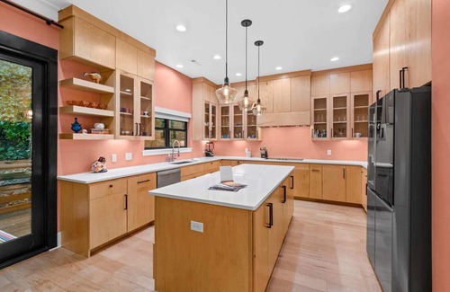 Fayetteville House | Sequoyah Heights Summ