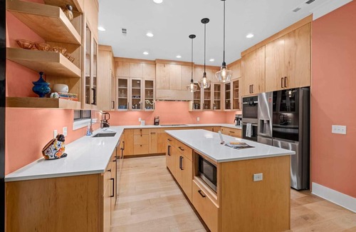 Fayetteville House | Sequoyah Heights Summ