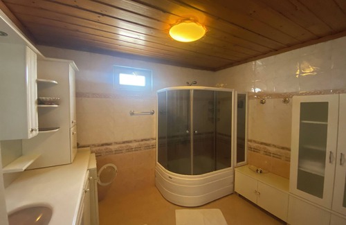 Arifiye Villa | Serbesler Botanik, No:1 - Comfortable Villa