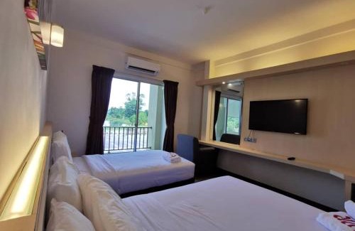 Bandar Baharu District Hotel | SERDANG LAKE VIEW RESORT