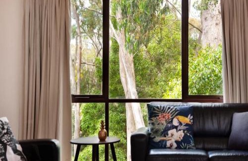 Daylesford House | Serena