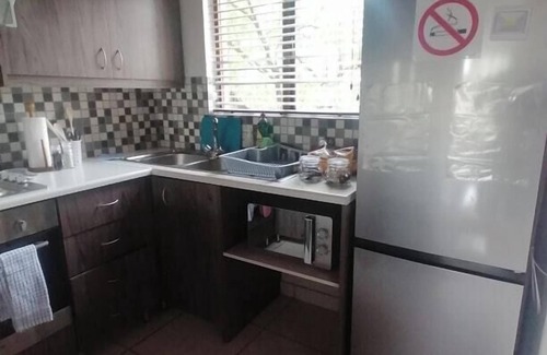 Greater Johannesburg Metropolitan Area Apartment | Serendipity - Quiet, Spacious, Ideal Location