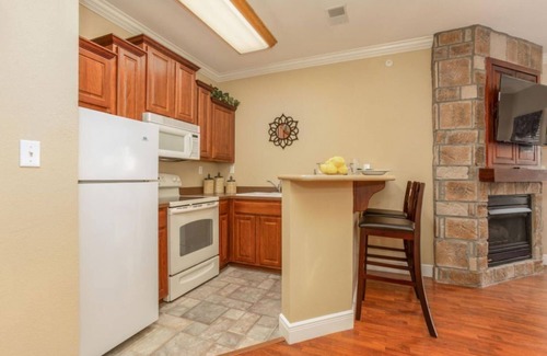 Branson Hotel | Serene 1BR Retreat in Great Rock Oasis