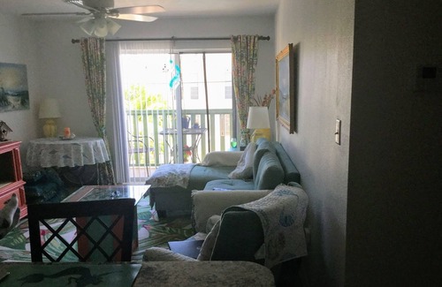 Port Canaveral Condo | Serene 2bedroom condo overlooking heated pool 1 block from Cape Canaveral beach.