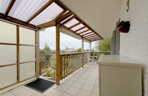Pakuranga House | Serene 3 Bedroom Home in Pakuranga