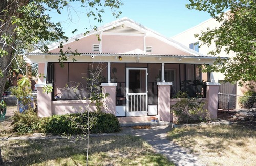 University Heights House | Serene 3BR Cottage w/Screened Porch in Prime Walkable Neighborhood
