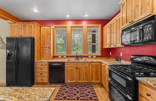 McCall Ski Chalet | Serene 4-bedroom chalet in McCall for a peaceful getaway