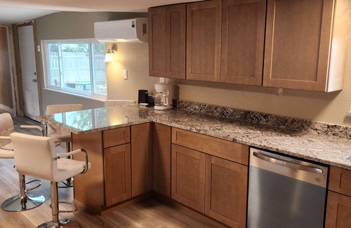 Penrose House | Serene 4-bedroom house with AC in charming Penrose, beautiful mountain views