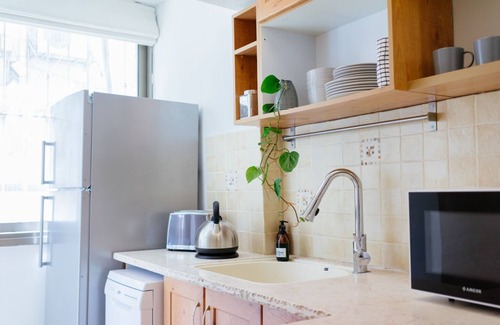 Old North Apartment | Serene and peaceful yet in the heart Tel Aviv's best neighborhood